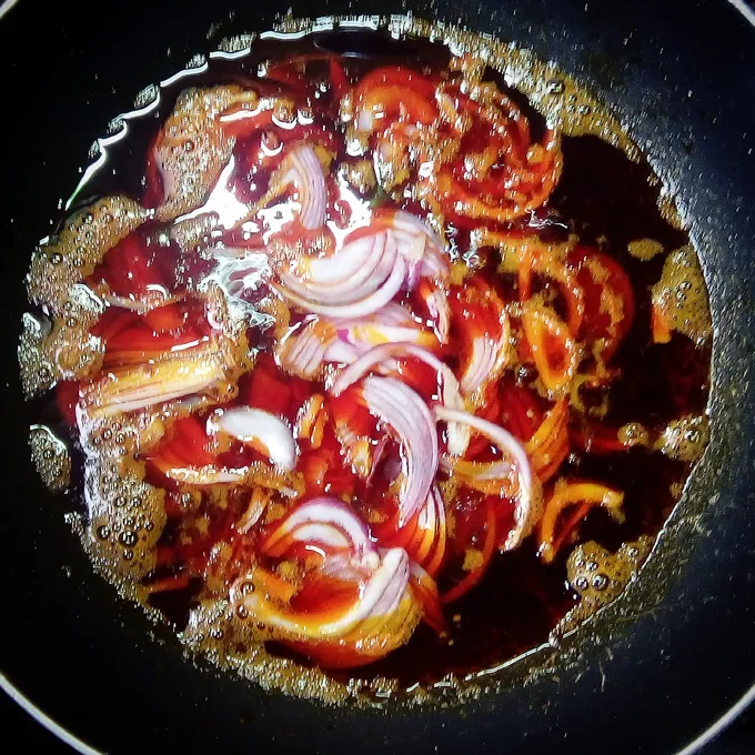 Agoyin beans and sauce recipe by Dolapo Grey