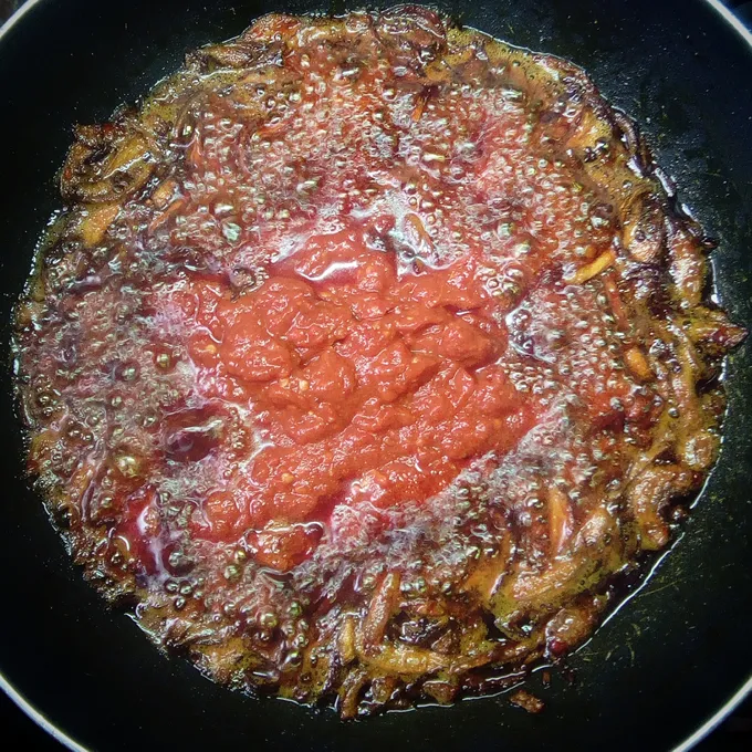Agoyin beans and sauce recipe by Dolapo Grey