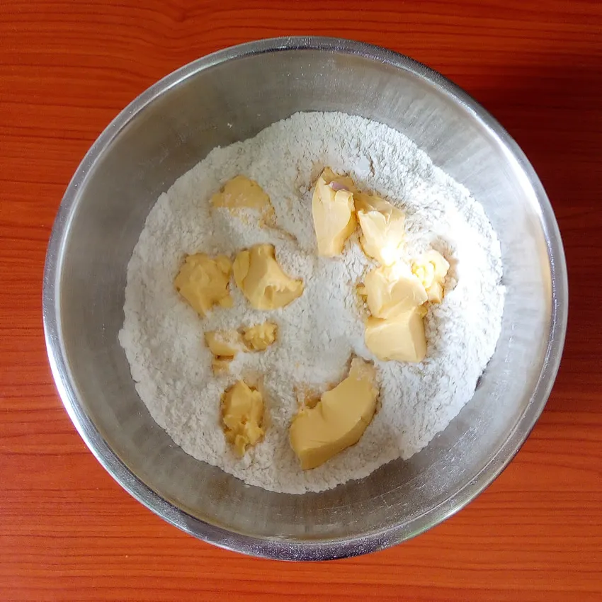 Nigerian meat pie recipe by Dolapo Grey