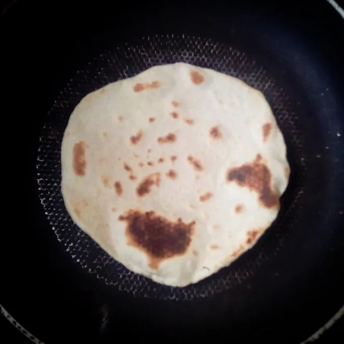 Flatbread recipe by Dolapo Grey