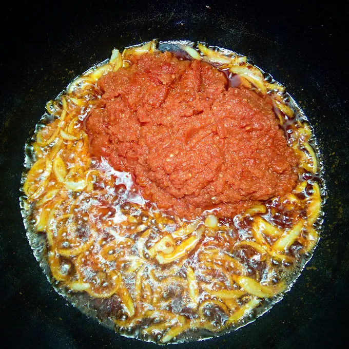 Smokey Jollof rice recipe by Dolapo Grey