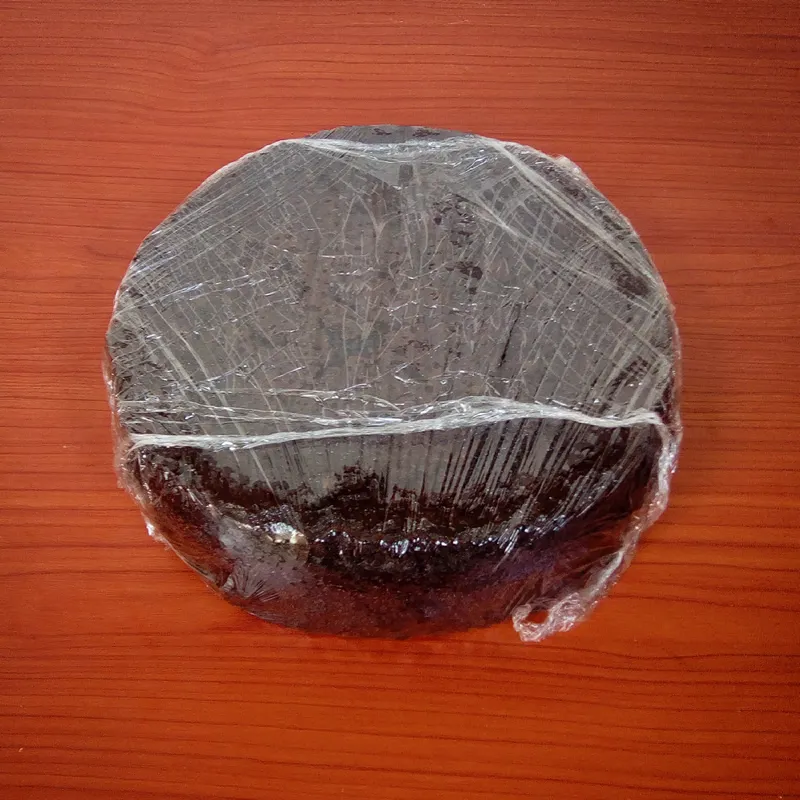 Easy Chocolate cake by Dolapo Grey