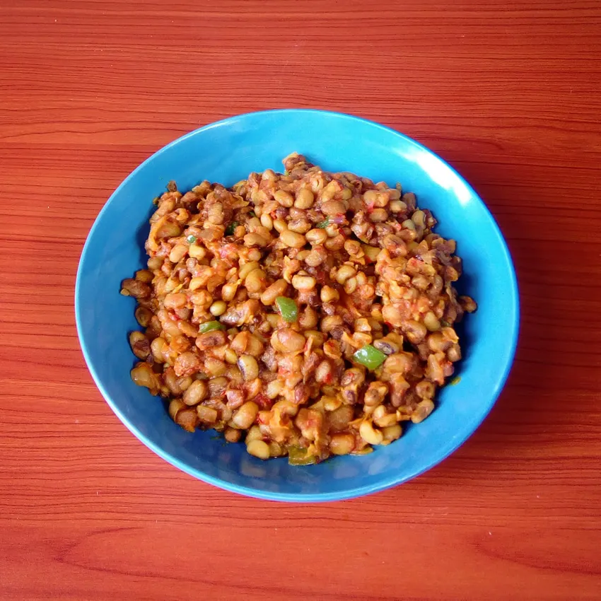 Stewed beans recipe by Dolapo Grey