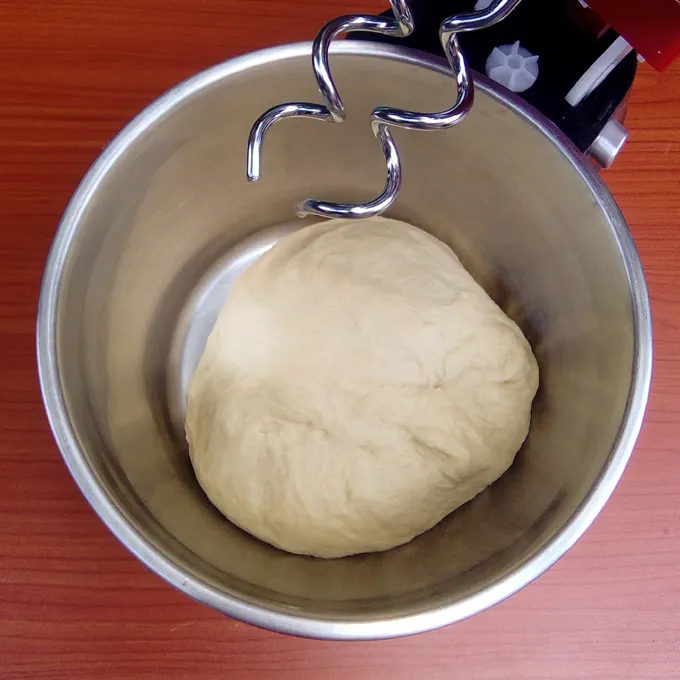 Sweet butter bread by Dolapo Grey