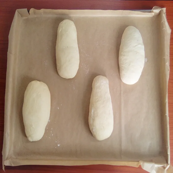 Sweet butter bread by Dolapo Grey