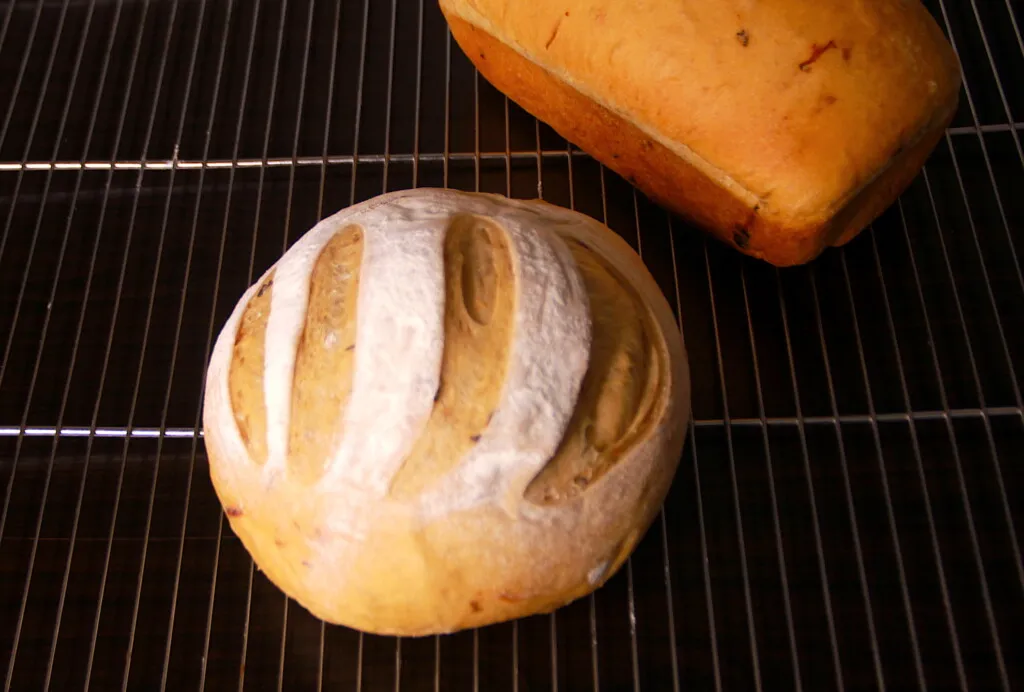 Caramelized onion bread by Dolapo Grey