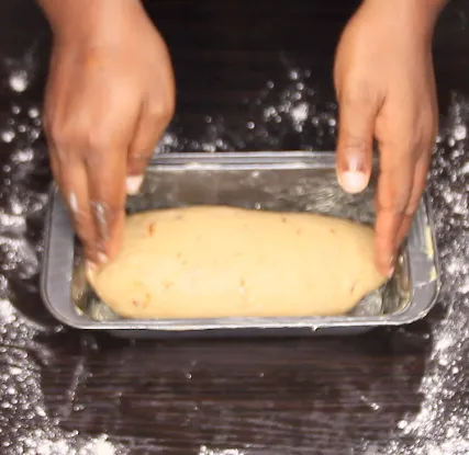 Caramelized onion bread by Dolapo Grey