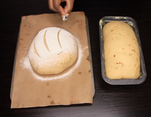 Caramelized onion bread by Dolapo Grey
