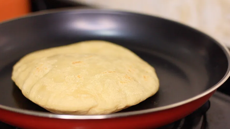 Turkish Flat Bread by Dolapo Grey