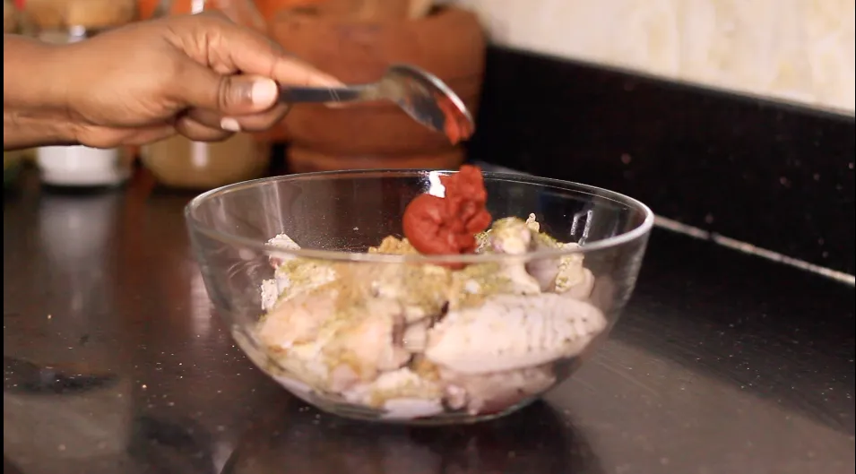 Oven baked chicken wings by Dolapo Grey