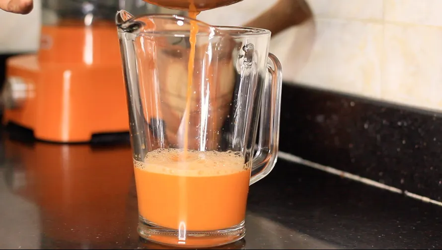 Carrot juice by Dolapo Grey