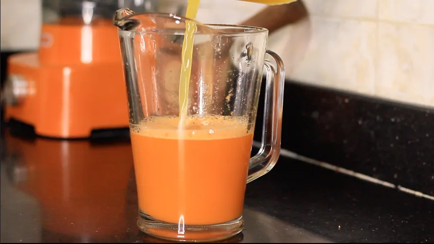Carrot juice by Dolapo Grey