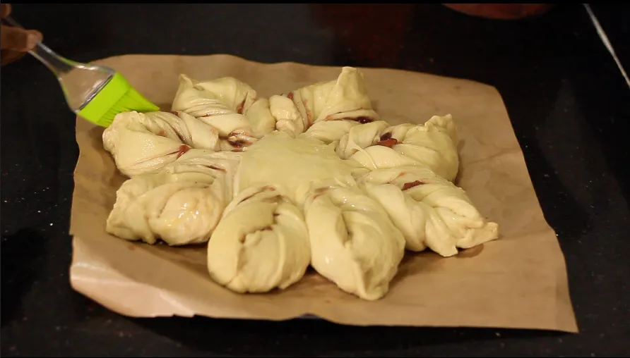 Christmas Star Bread by Dolapo Grey
