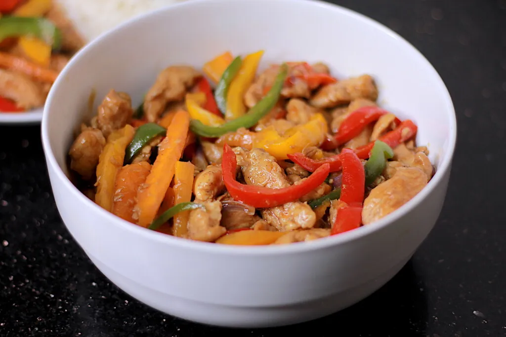 Chicken Stir Fry Recipe by Dolapo Grey