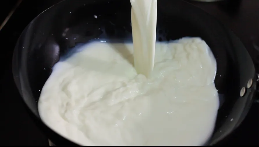 Homemade Condensed milk by Dolapo Grey