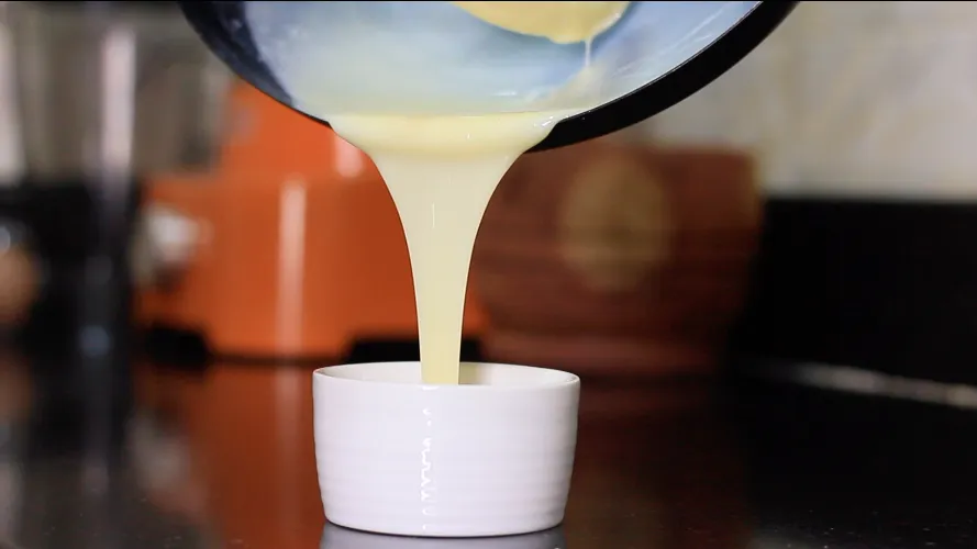 Homemade Condensed milk by Dolapo Grey