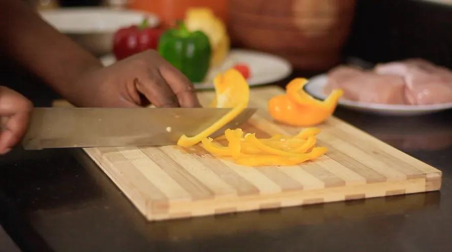 Chicken Stir Fry Recipe by Dolapo Grey