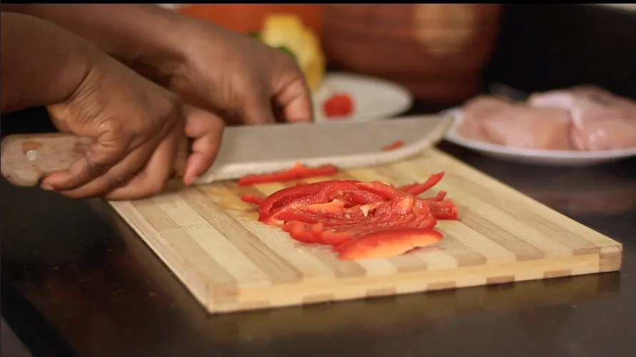Chicken Stir Fry Recipe by Dolapo Grey