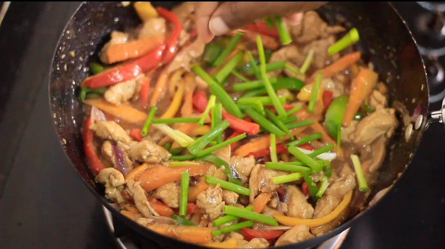 Chicken Stir Fry Recipe by Dolapo Grey