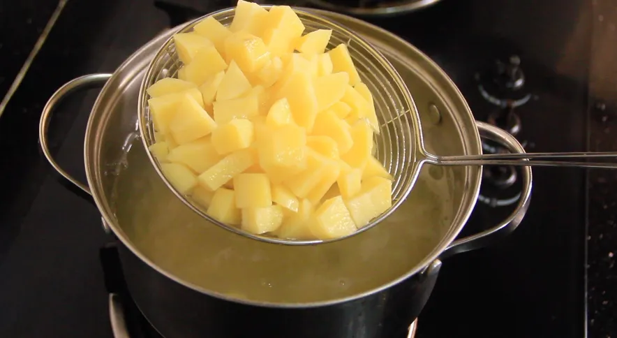 Breakfast potatoes recipe by Dolapo Grey