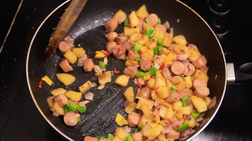 Breakfast potatoes recipe by Dolapo Grey
