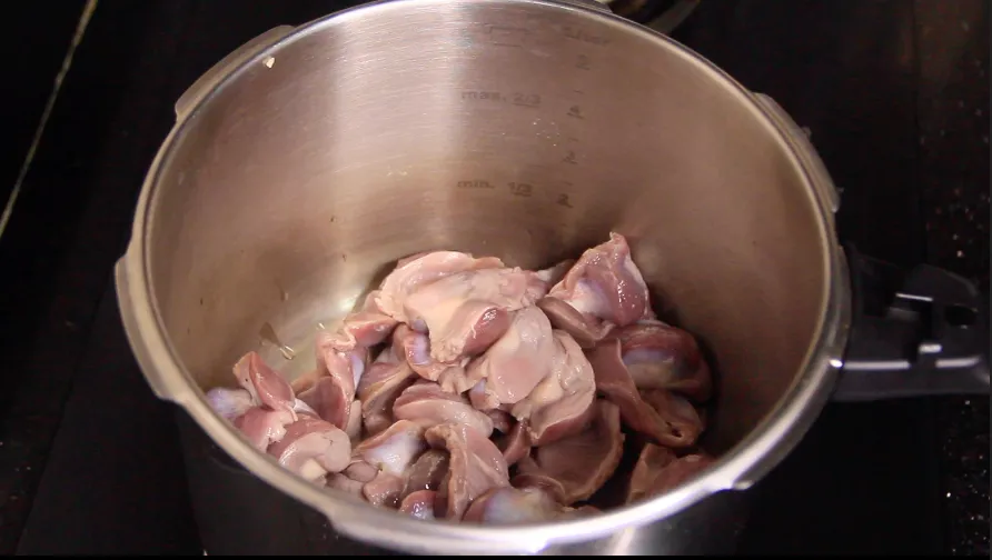 Delicious Chicken Gizzards by Dolapo Grey