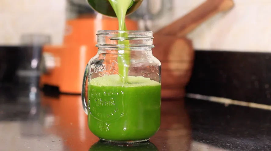 Celery cucumber juice by Dolapo Grey