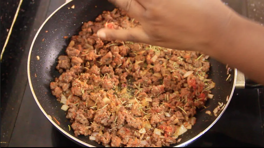 Spiced Meat Buns Recipe by Dolapo Grey