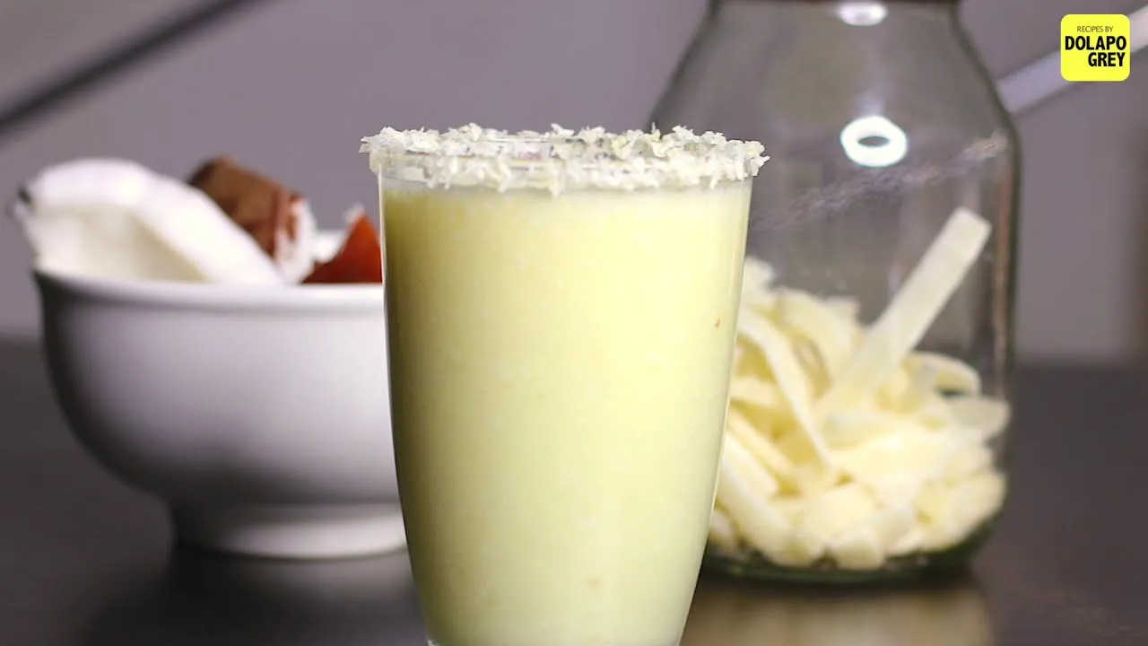 Tropical Pineapple And Coconut Smoothie