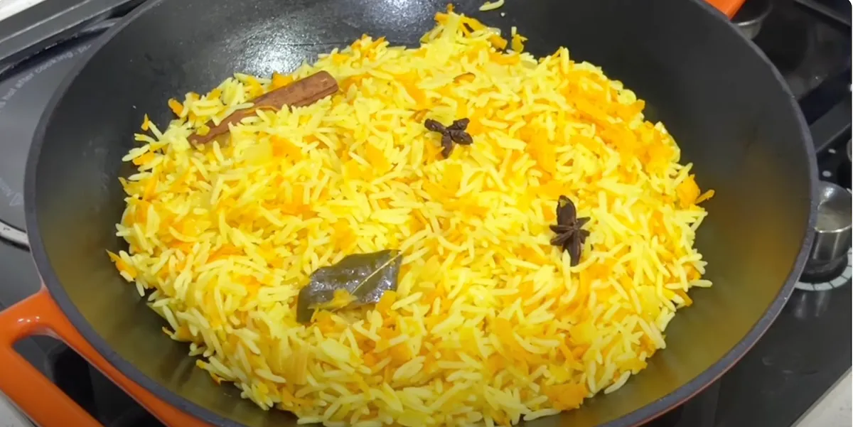 Flavourful Carrot Rice